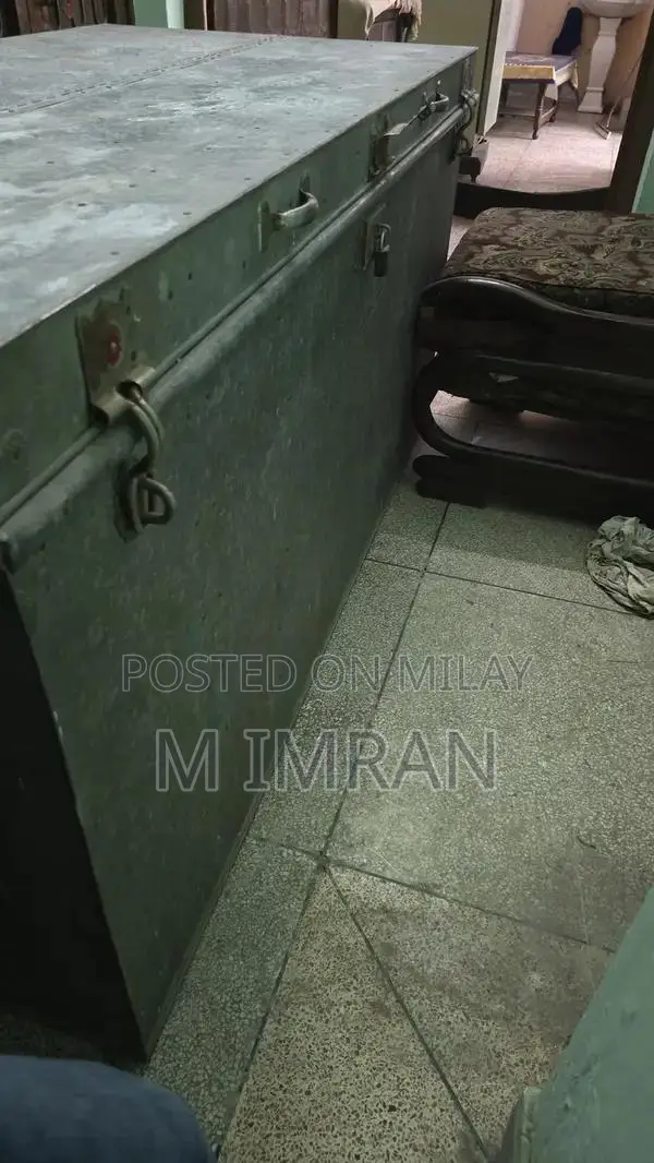 Large Iron Bed Frame - 6 Feet Sturdy Platform Bedstead