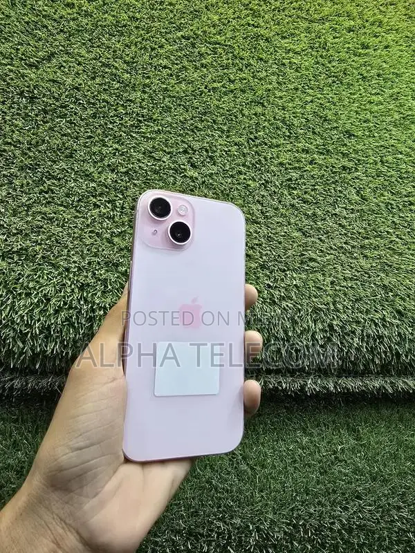 Apple iPhone 15 128GB Pink Smartphone