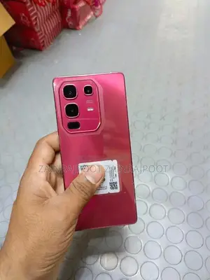 High-Performance Smartphone with Large Storage