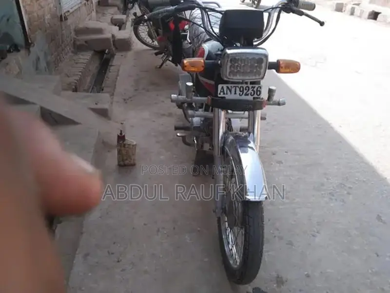 Honda CD 21/22 Motorcycle Red Model