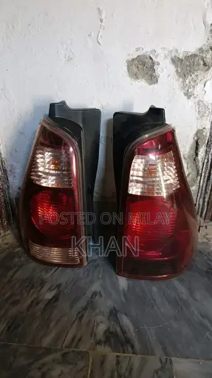 2004 Vehicle Headlights and Brake Lights Automotive Lighting Set