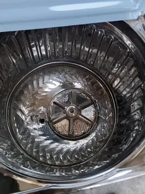 Compact Humidifier with Multiple Advanced Features