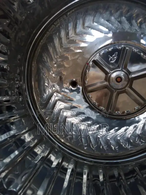 Compact Humidifier with Multiple Advanced Features