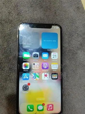 Apple iPhone X 64GB Unlocked Smartphone