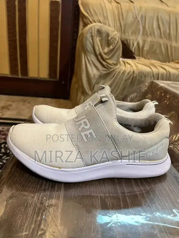 NDURE White Casual Sneakers - Comfortable Sporty Footwear for Men