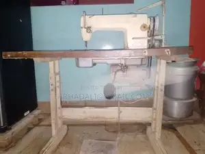 Photo - Pre-Owned Sewing Machine in Good Condition