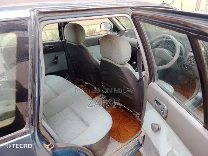 Suzuki Cultus 2006 CNG/Petrol Sedan with Air Conditioning