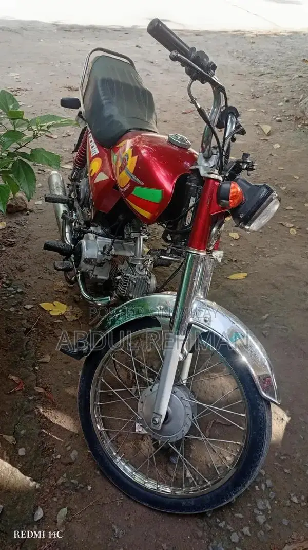 Metro Boom 70 Motorcycle - 2013 Model with Original Registration