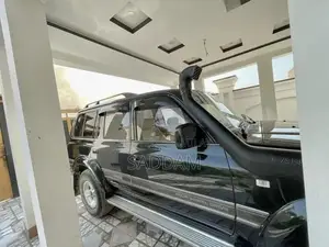 Toyota Land Cruiser VX Limited 80 Series 4x4 SUV