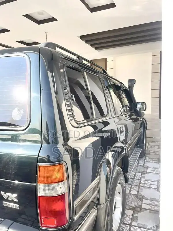 Toyota Land Cruiser VX Limited 80 Series 4x4 SUV