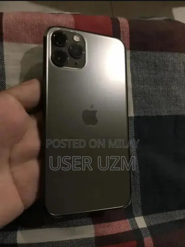 Apple iPhone 11 Pro 64GB Factory Unlocked Smartphone