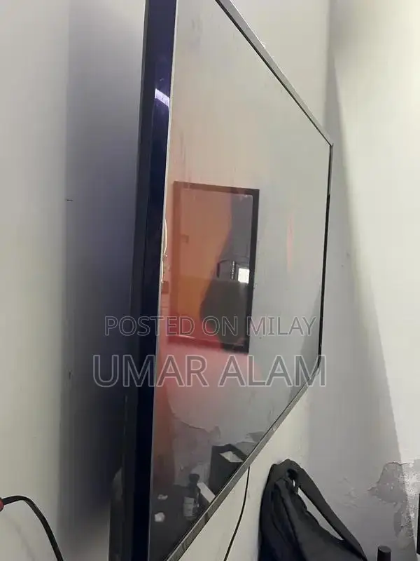 LG 49-Inch WebOS Smart UHD 4K LED TV with Magic Remote