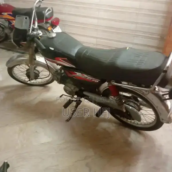 United 70 Motorcycle Model 2020 - Performance Bike