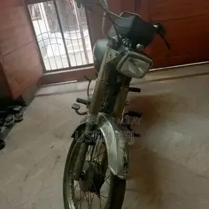 United 70 Motorcycle Model 2020 - Performance Bike