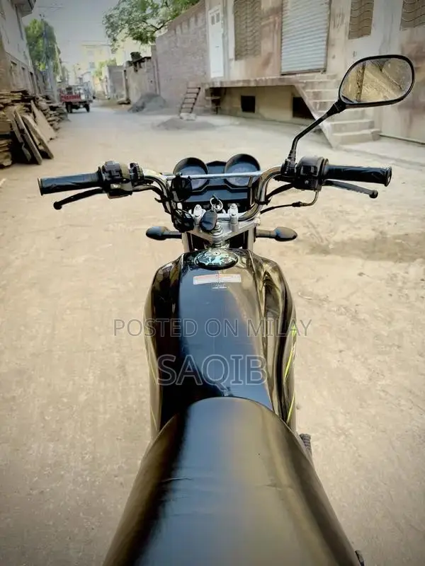 Yamaha YBZ 2023 Motorcycle - Single Owner, Excellent Condition