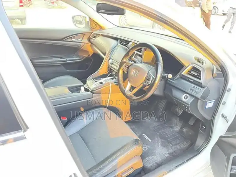 Honda Insight Hybrid EX Sedan 2019