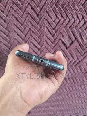 OnePlus 9 Pro Smartphone Excellent Condition with Accessories