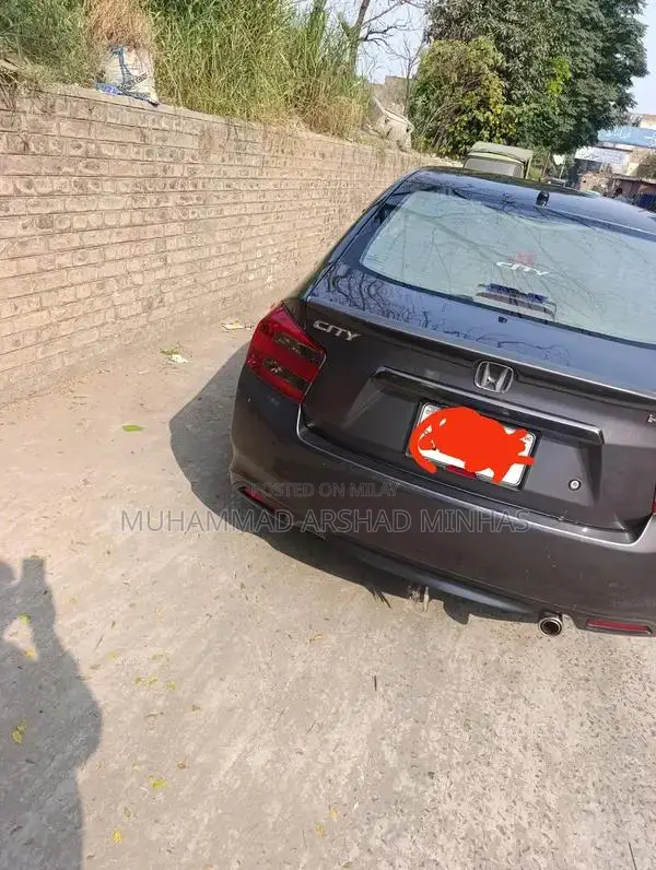 Honda City Sedan - Excellent 2017 Petrol Sedan