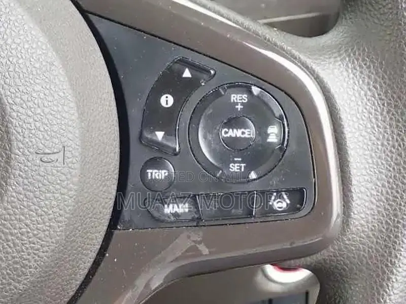 2022 Honda N Box G Compact Minivan - Imported