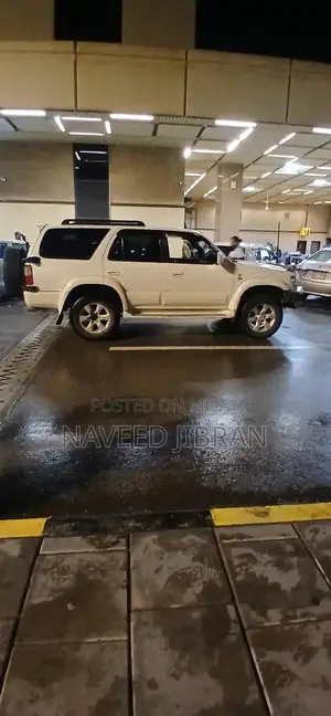 Photo - Toyota Surf SUV - Reliable Japanese Off-Road Vehicle