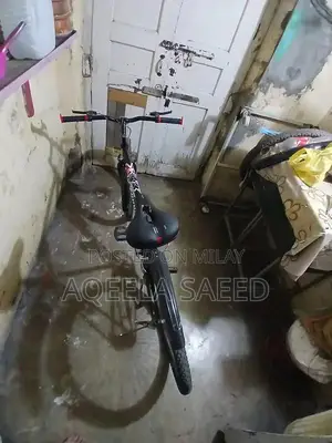 New Cycle with Excellent Condition Tyre