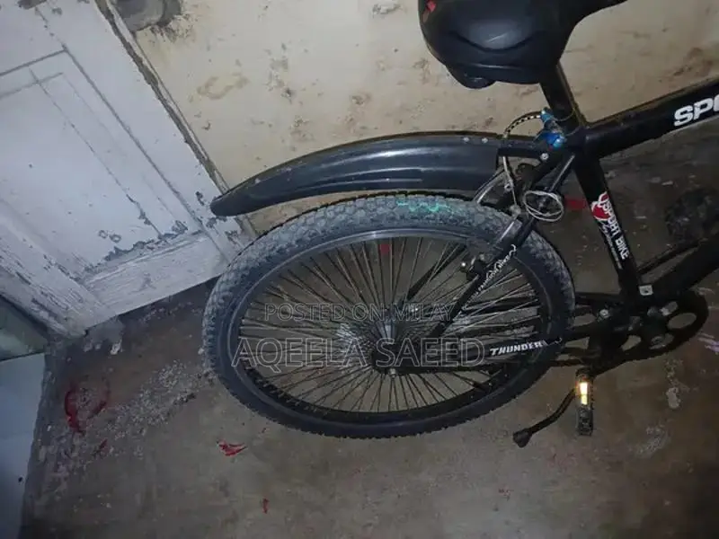 New Cycle with Excellent Condition Tyre