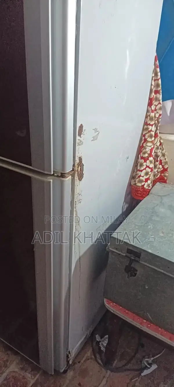 Pre-Owned Refrigerator - Almost Brand New Condition