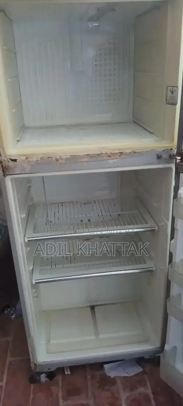 Pre-Owned Refrigerator - Almost Brand New Condition