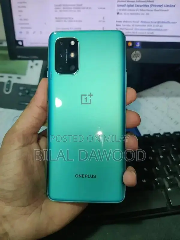 OnePlus 8T High-Performance Smartphone