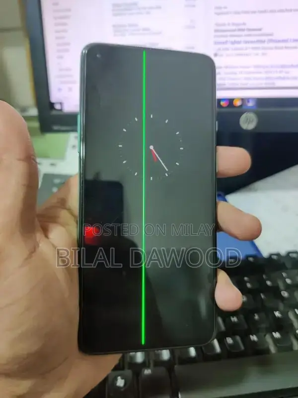 OnePlus 8T High-Performance Smartphone