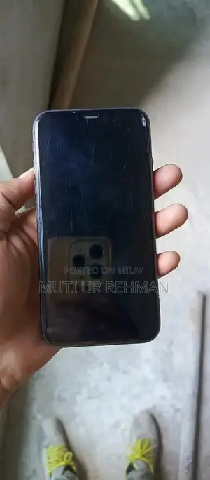 Pre-Owned iPhone 11 64GB with High Battery Health