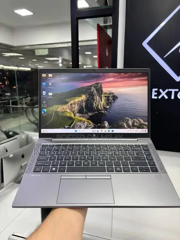 HP ZBook Firefly 14 G7 Professional Workstation Laptop