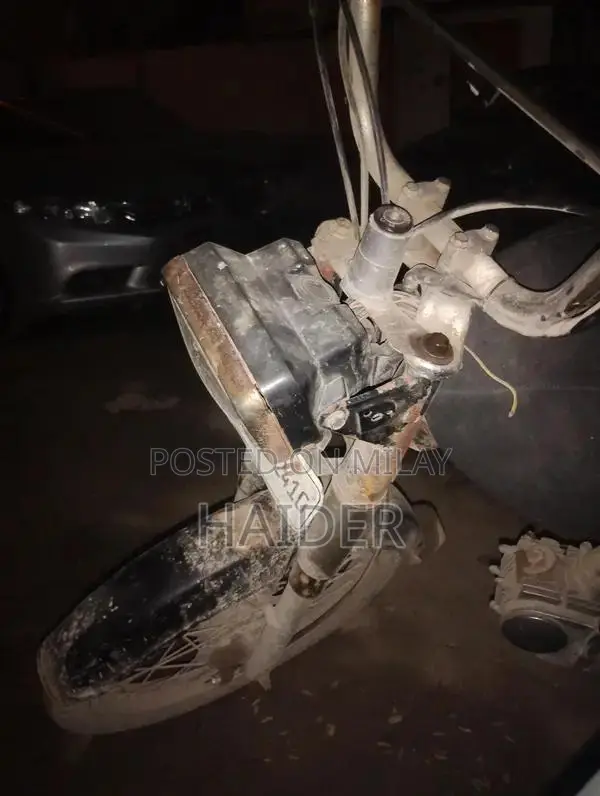 2009 Unique Vehicle Paperwork and Book