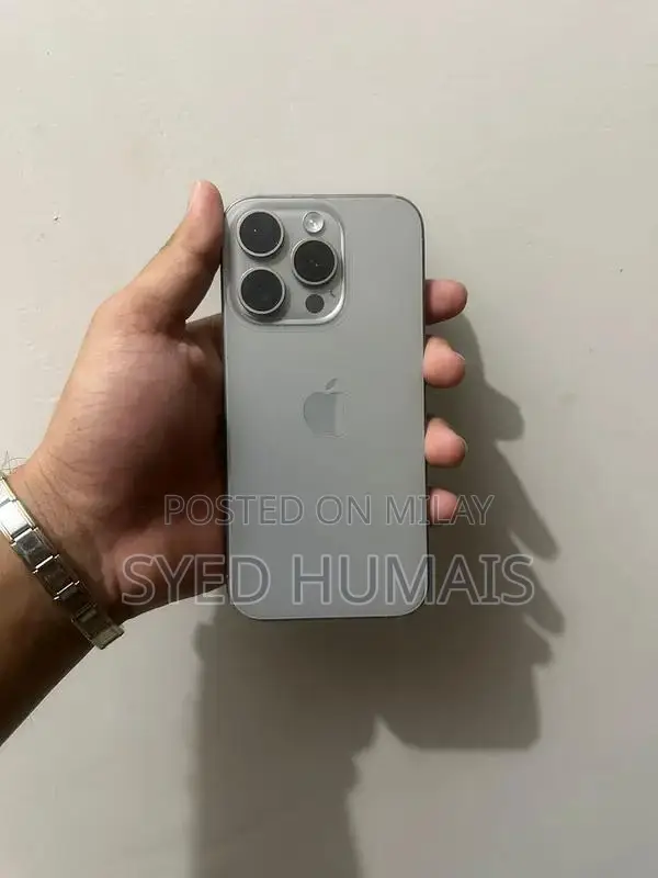 Pro-Level Smartphone: Titanium, Dual SIM, High Performance