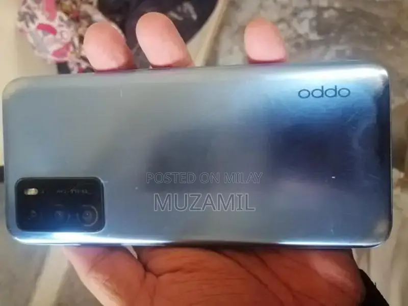 Compact Smartphone with PTA Approval