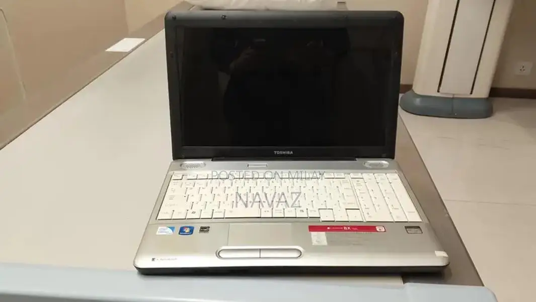 Toshiba Dynabook Laptop - Compact Windows 8.1 Notebook