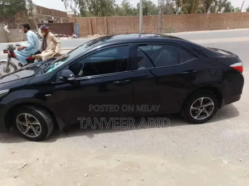 2018 Toyota Corolla GLI Sedan with Alloy Wheels