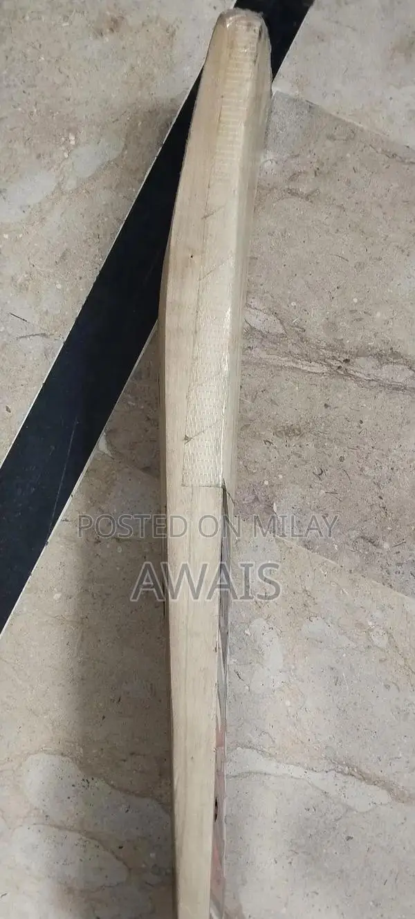 Kashmir Willow Hard Ball Cricket Bat