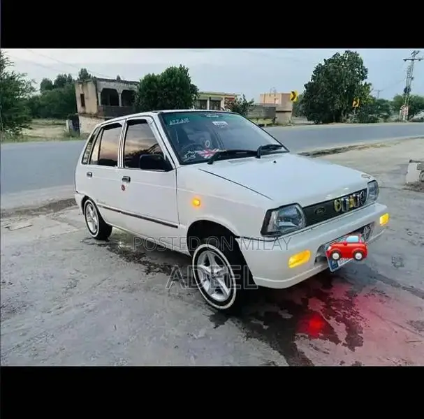 Suzuki Mehran 2016 White Sedan - Well Maintained