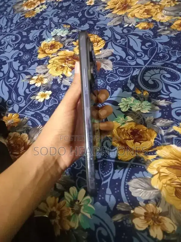 Home Used Smartphone with Basic Features