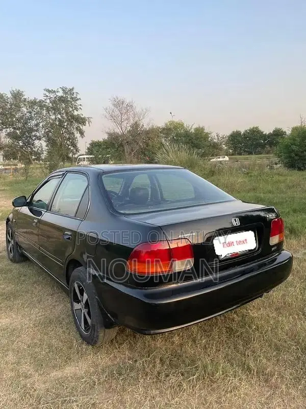 1997 Honda Sedan with Automatic Transmission and Alloy Rims