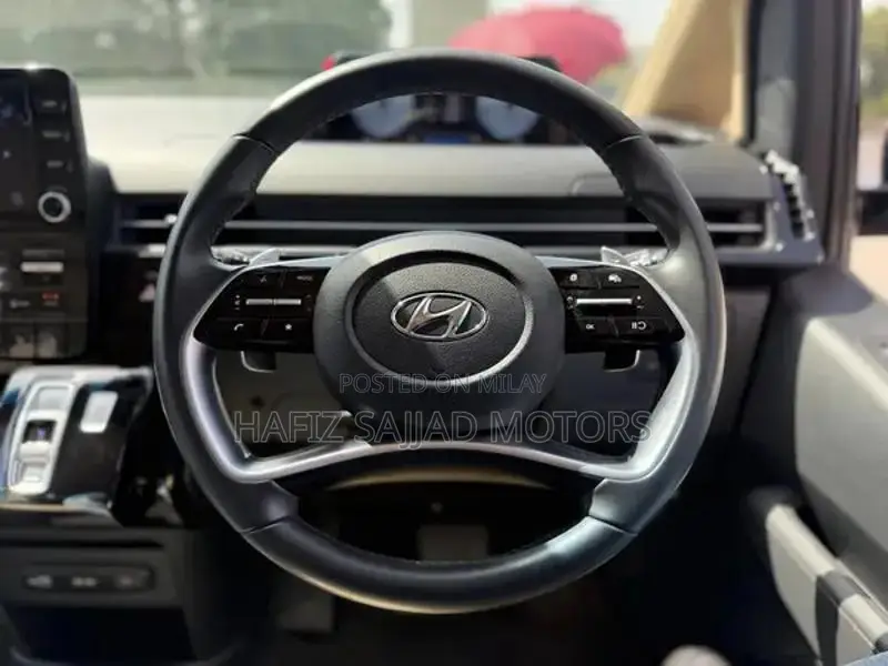 2023 Hyundai Staria 3.5L Luxury 11-Seater MPV