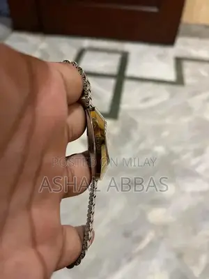 Authentic Rado Luxury Wristwatch - Premium Swiss Timepiece