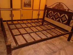 Photo - Iron Bed Frame 10x10 in Neat Condition