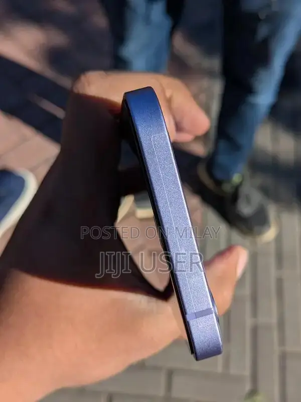 iPhone 12 64GB Smartphone with Face ID and Good Battery