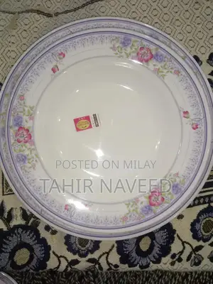 Complete 72-Piece Dinner Set for 8 Persons