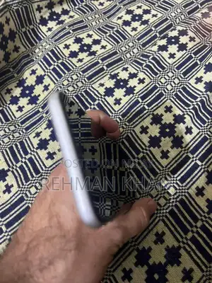 Apple iPhone 11 64GB Smartphone with Battery Health Indicator