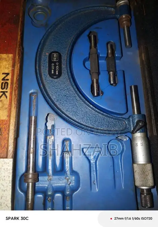 High-Precision Micrometer Measuring Instrument