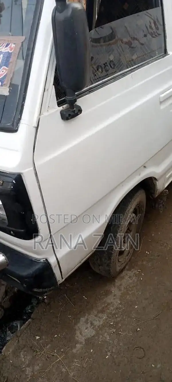 Carry Commercial Van 1999 Model Low Mileage Vehicle