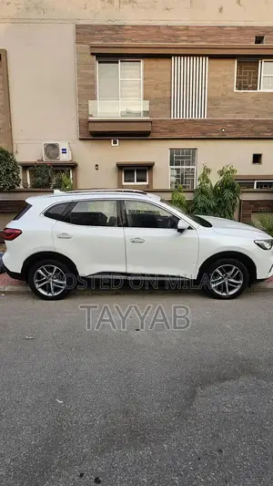 MG HS 2021 Compact SUV - Low Mileage Personal Vehicle